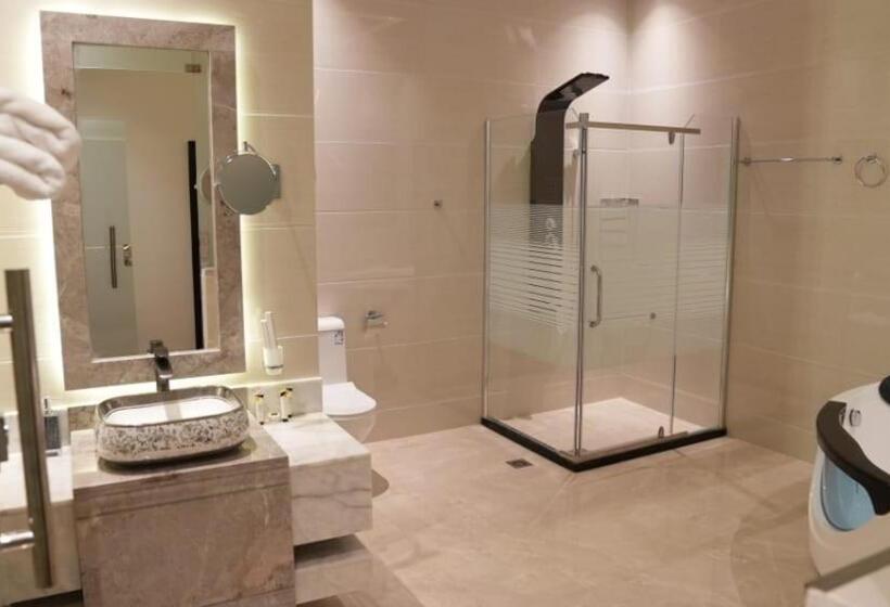 Deluxe Junior Suite, آكام للشقق المخدومة أحد رفيدة