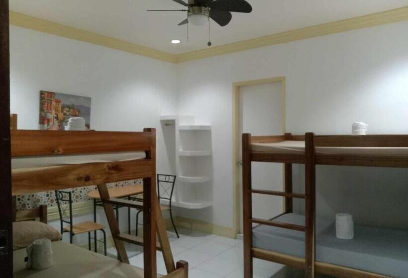 家庭间, Bountiful Inn