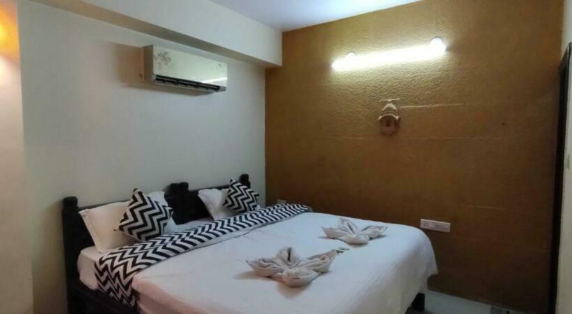 トリプルクラシックルーム, Pop 93502  Gj Heritage