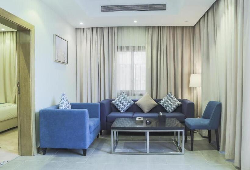 جناح عائلي, Safwat Alkhobar