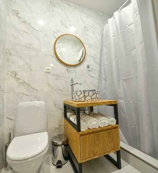 スタンダードルーム, Madin Eco