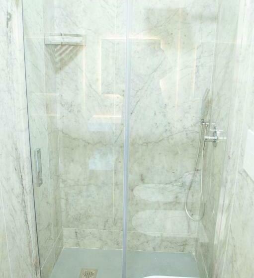 オーシャンビュースタンダードルームバルコニー付き, Palazzo Iaquinta   Rooms, Restaurant & Wellness