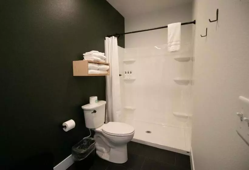 キングサイズベッドのスイートルーム, Loge Leavenworth Downtown