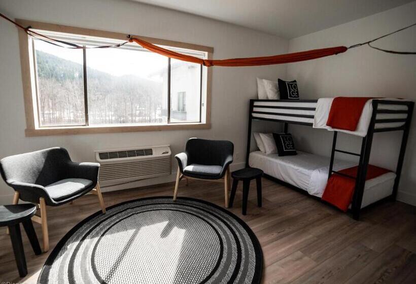 חדר דחוקס עם מיטת קינג, Loge Leavenworth Downtown