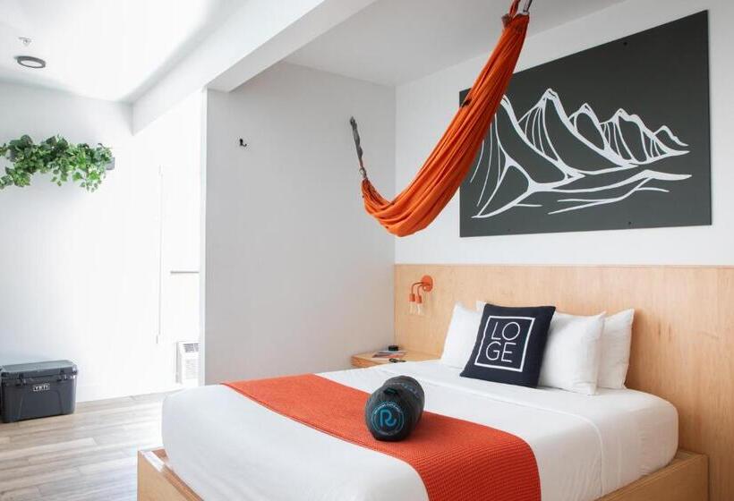 סוויטת ג'וניור, Loge Leavenworth Downtown