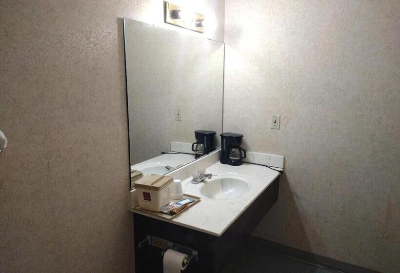 غرفة قياسية سرير كينج, Stonebrook Inn