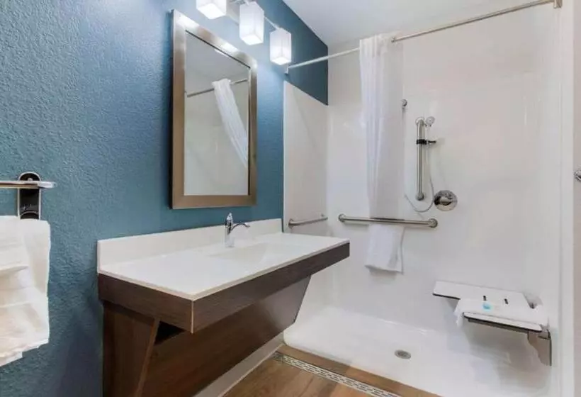 身障者適用スタンダードルーム, Woodspring Suites Dallas Rockwall