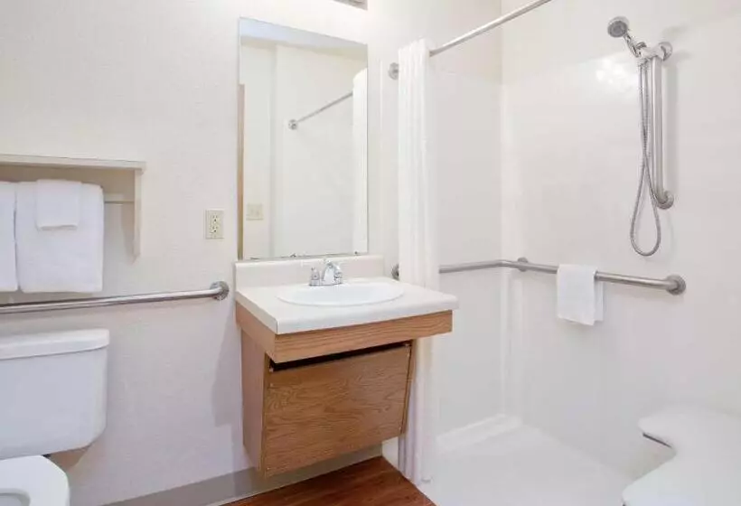 身障者適用スタンダードルーム, Woodspring Suites Kansas City Lenexa