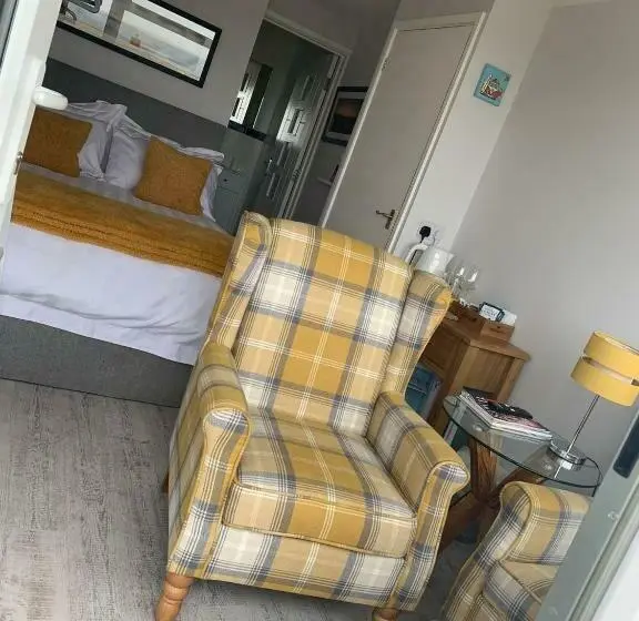 スタンダードルーム, Sirens Sunset Peaceful Retreat With Stunning Sea Views, 5 Minutes From Porth Beach