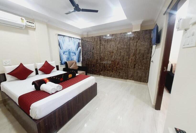 バルコニー付スイート, Mk Suites