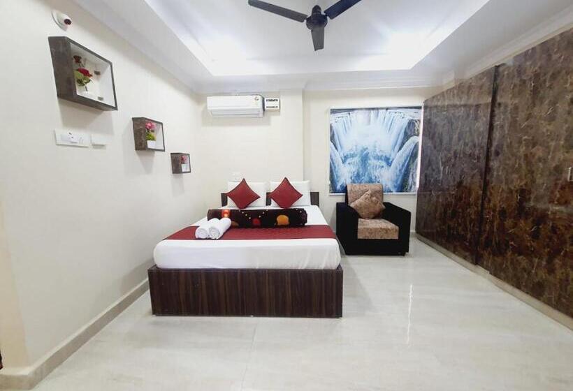 バルコニー付スイート, Mk Suites