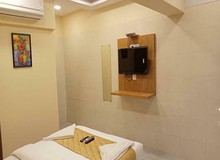 豪华房间, New Sarah Inn, Andheri West