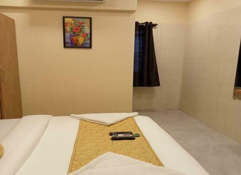 豪华房间, New Sarah Inn, Andheri West