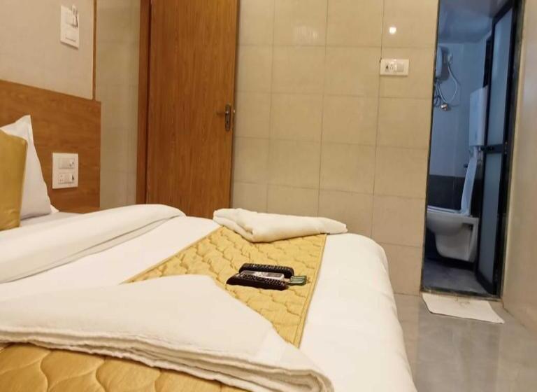 豪华房间, New Sarah Inn, Andheri West