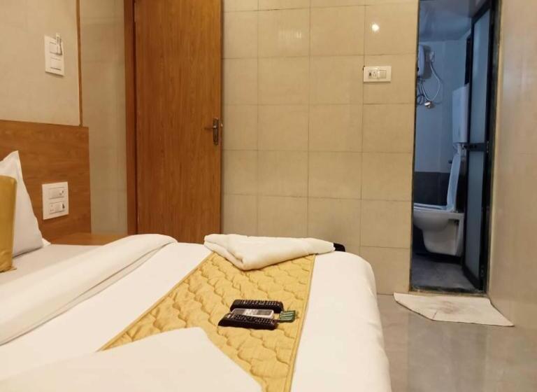 豪华房间, New Sarah Inn, Andheri West