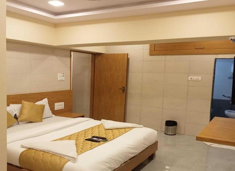 豪华房间, New Sarah Inn, Andheri West