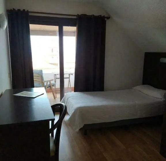 バルコニー付きシングルスタンダードルーム, Villa Las Flores