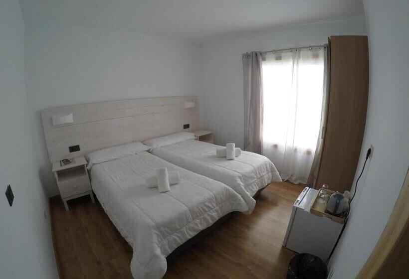 经济房, Villa Las Flores