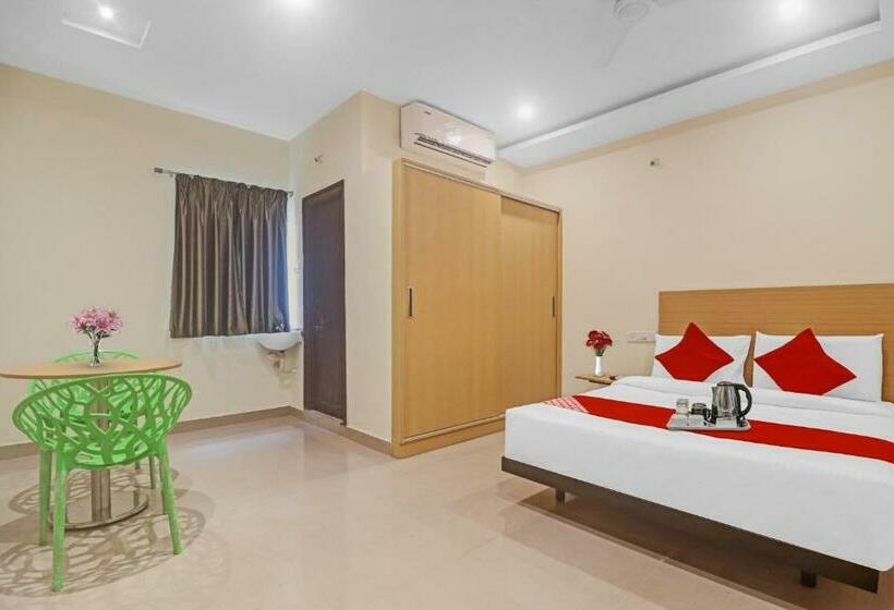 トリプルクラシックルーム, Oyo 93527  7 Hills Luxury Rooms