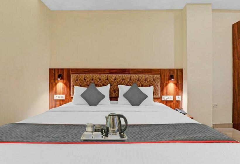 Трехместный Номер Классика, Super Townhouse H G Near Gautam Buddha Park