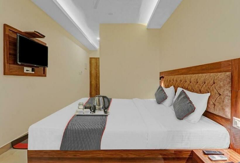 Трехместный Номер Классика, Super Townhouse H G Near Gautam Buddha Park