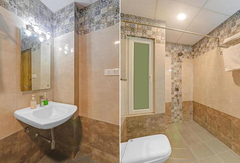 Трехместный Номер Классика, Super Townhouse H G Near Gautam Buddha Park