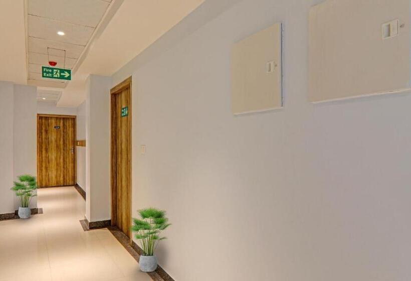 Трехместный Номер Классика, Super Townhouse H G Near Gautam Buddha Park