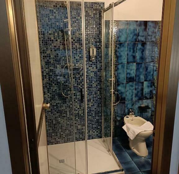 اتاق استاندارد, Alba Serravalle