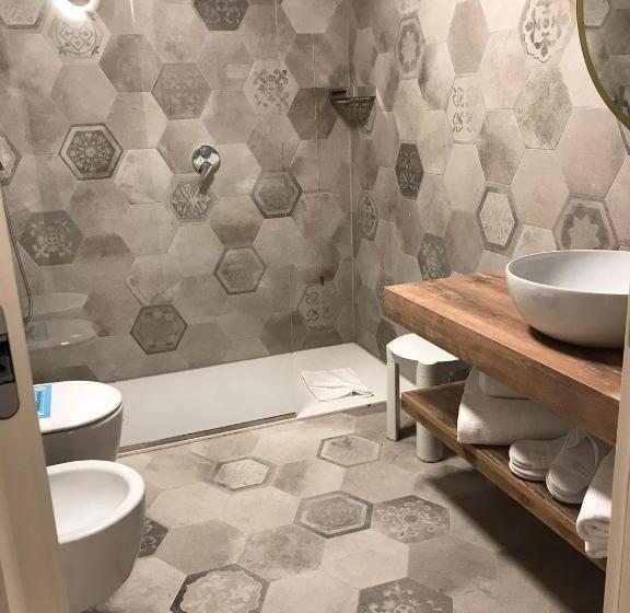 غرفة سوبيريور رباعية, Cà Uberti Palace