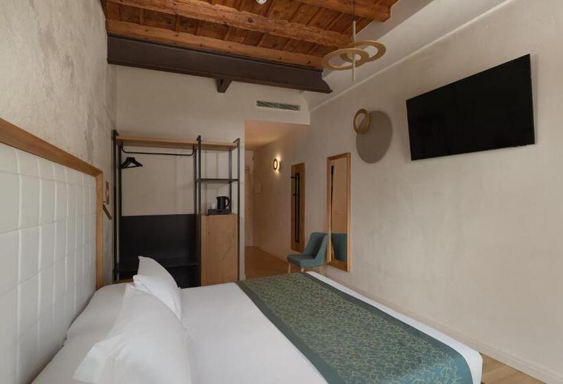 غرفة ديلوكس مطلة على المدينة, Cà Uberti Palace