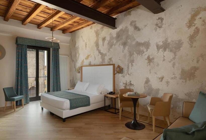 غرفة ديلوكس رباعية, Cà Uberti Palace