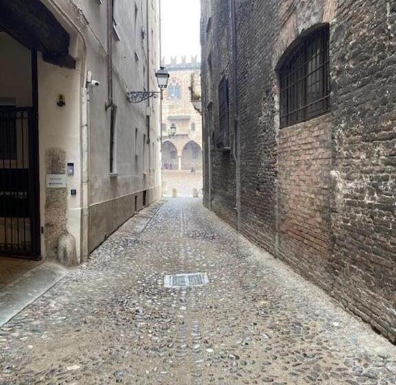 غرفة ديلوكس رباعية, Cà Uberti Palace