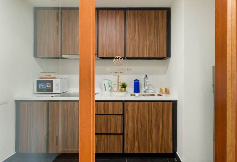 سوییت, Una Serviced Apartment, Sunway Velocity Kuala Lumpur