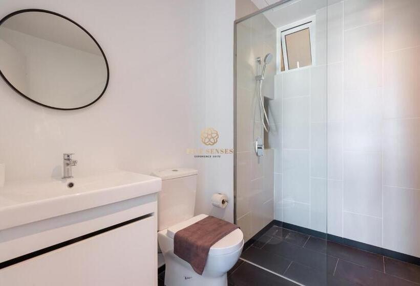 3 Bedroom Suite, Una Serviced Apartment, Sunway Velocity Kuala Lumpur