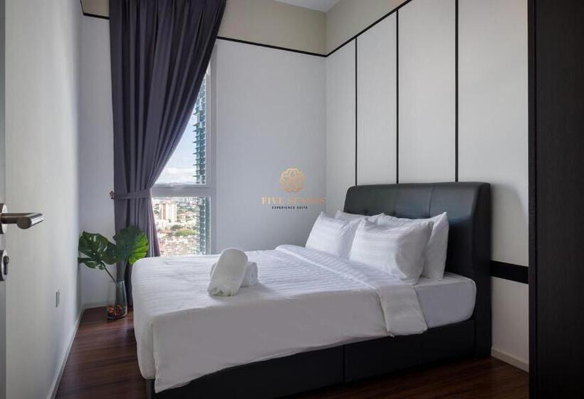 3 Bedroom Suite, Una Serviced Apartment, Sunway Velocity Kuala Lumpur