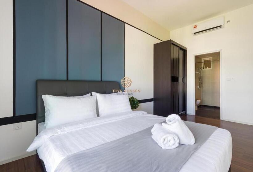3 Bedroom Suite, Una Serviced Apartment, Sunway Velocity Kuala Lumpur