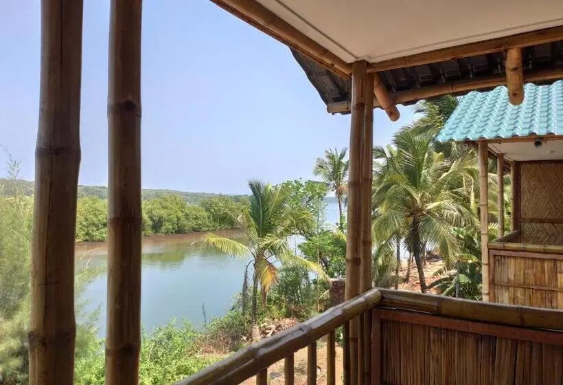 Standard-huone King-vuode, Chivarin Resorts