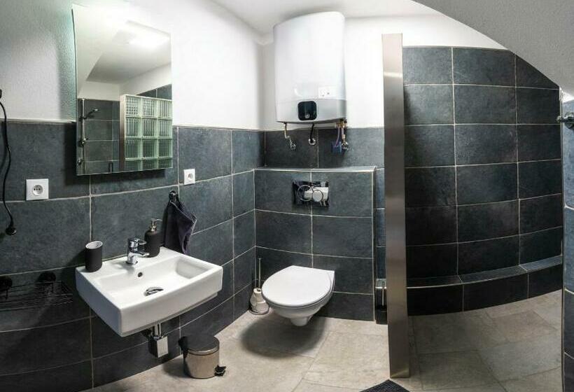 Deluxe room with river view, Penzion Rechle