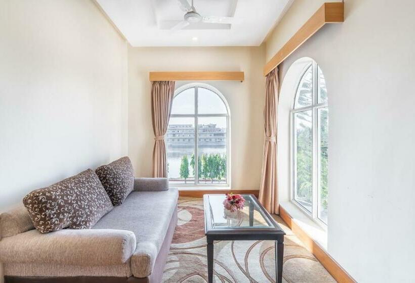 سوییت لوکس, Mithila Yatri Niwas