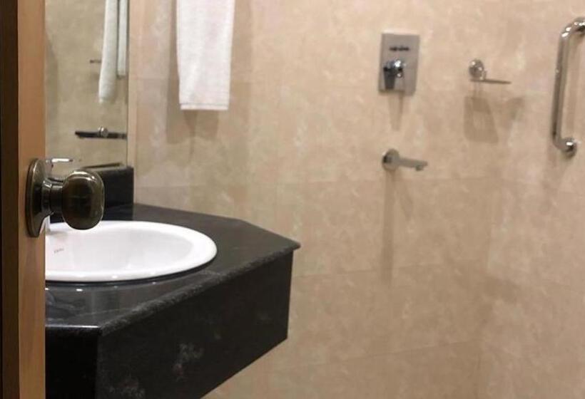 استودیوی استاندارد, Mithila Yatri Niwas