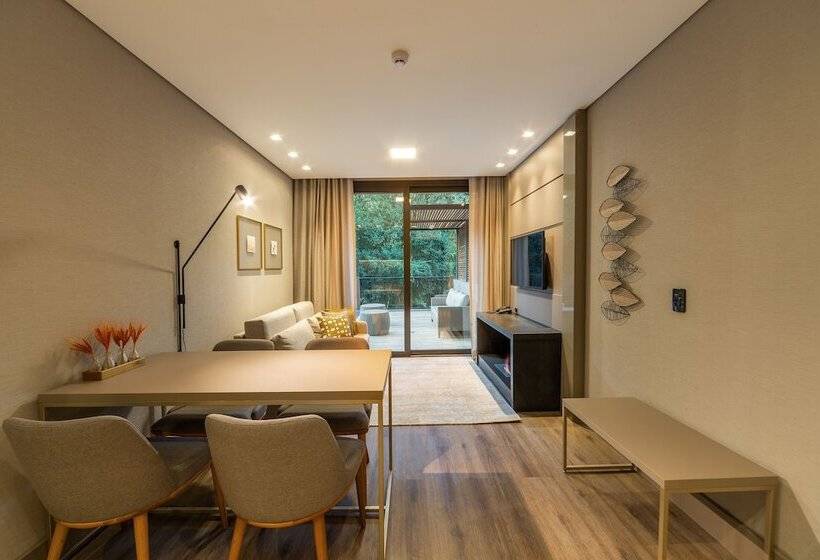 스위트, Apartamento Exclusivo Chateau
