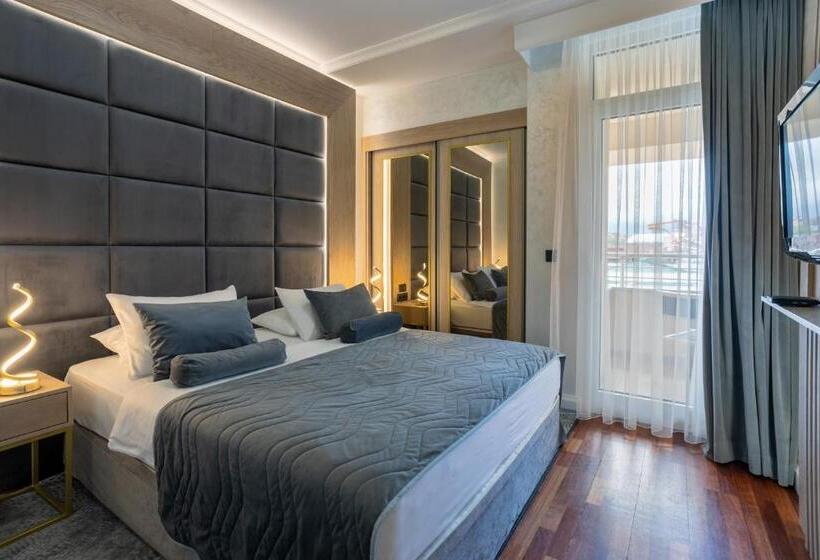 اتاق سوپریور, A Hoteli   Hotel Izvor