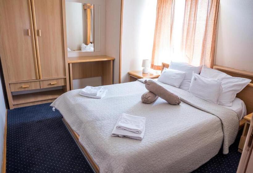 سوییت, Garni Hotel Panorama Lux