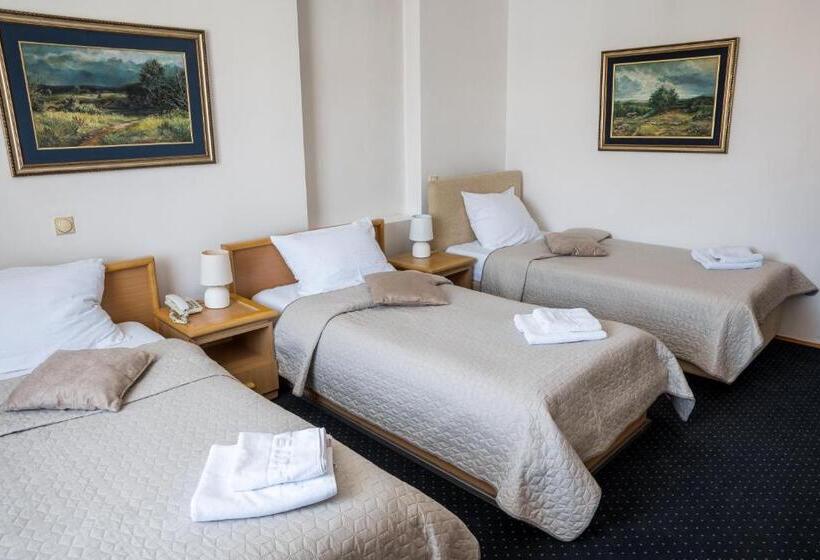 اتاق راحتی سه تخته, Garni Hotel Panorama Lux