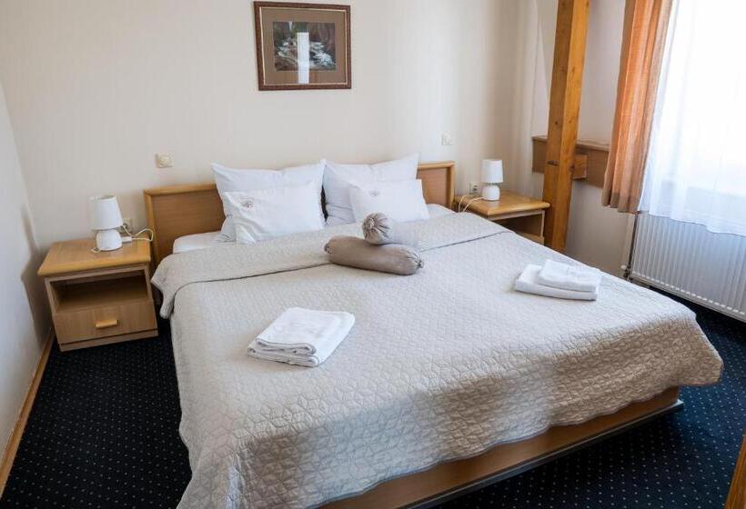 سوییت, Garni Hotel Panorama Lux