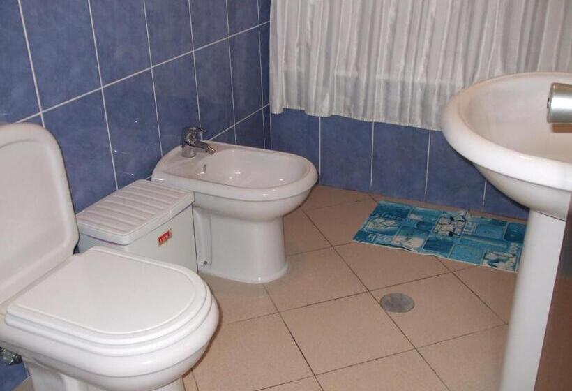 اتاق استاندارد, Adelaide