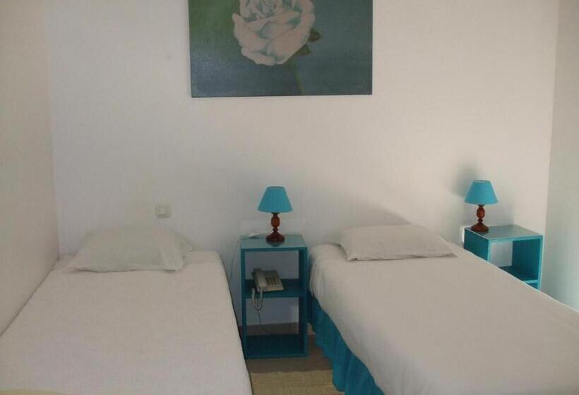 اتاق استاندارد, Adelaide