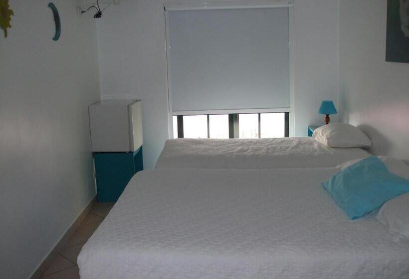 اتاق استاندارد, Adelaide