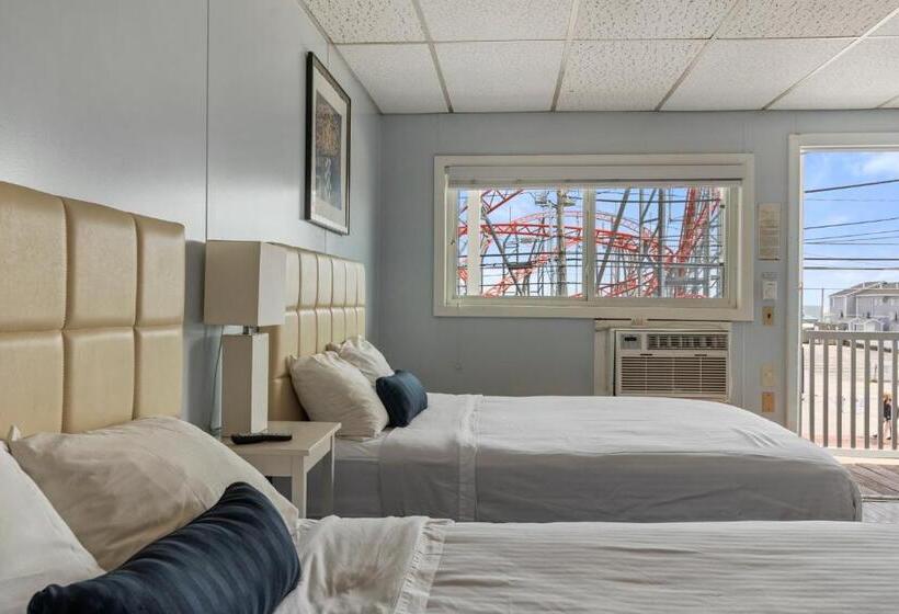 디럭스 4인 룸, Mt Royal Motel