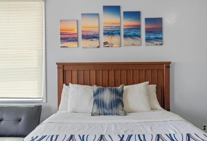 디럭스 스튜디오, Mt Royal Motel